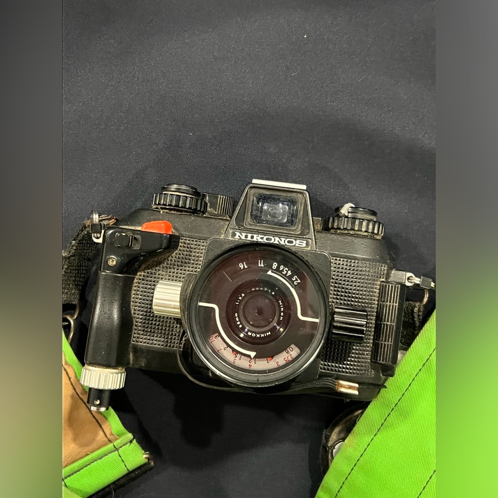 Vintage Nikon Nikonos Camera